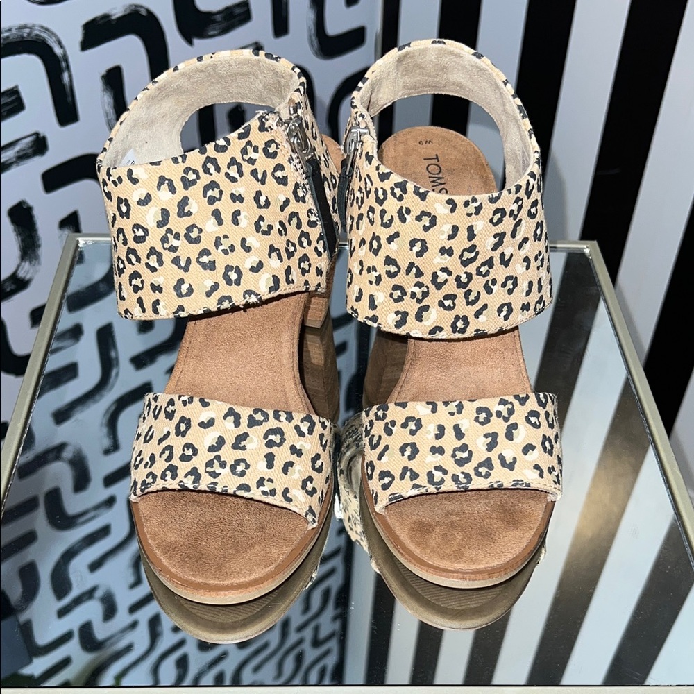 Toms Leopard Print Sandals